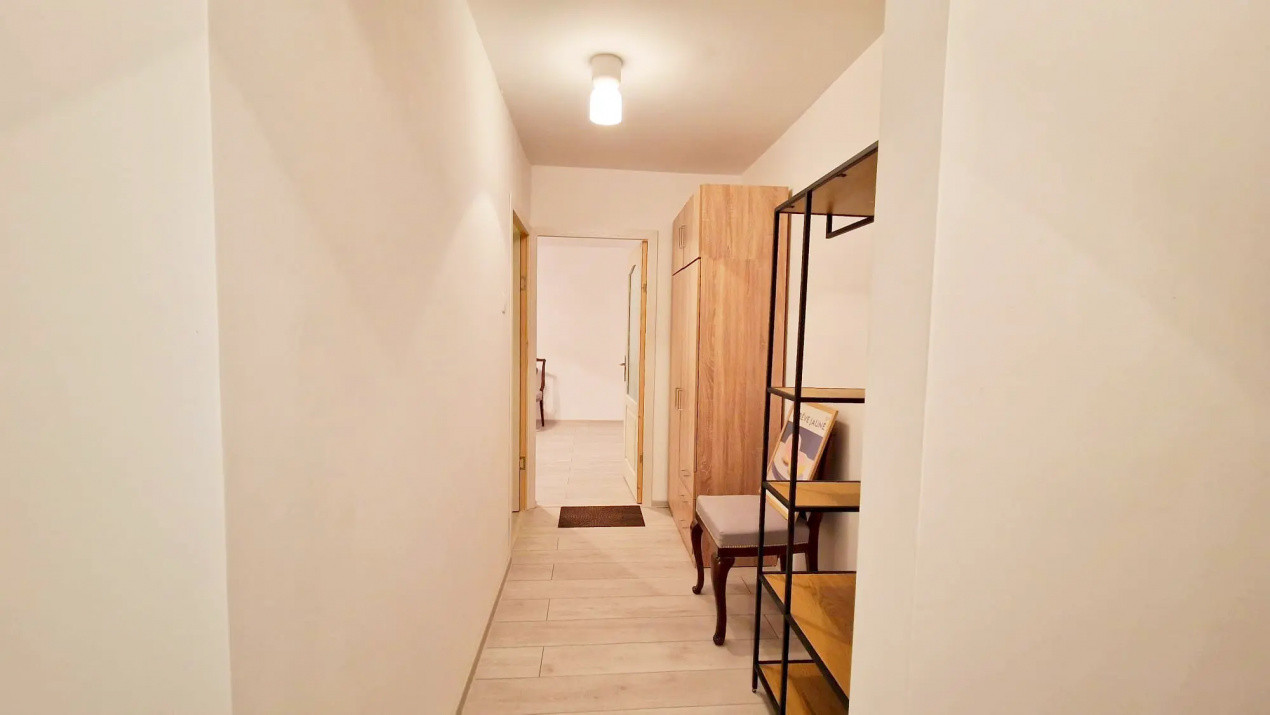Apartament la prima închiriere după renovare completă, mobilat și utilat modern 