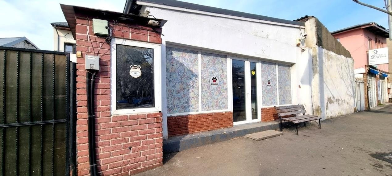 SPATIU COMERCIAL STRADAL CU VAD PIETONAL MAICA DOMNULUI NR. 41, LACUL TEI