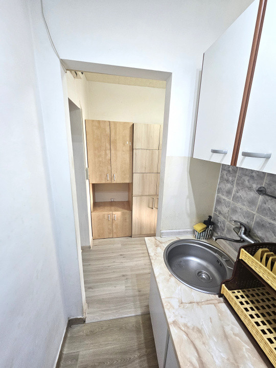 De vanzare garsoniera pe Lucretiu Patrascanu - metrou Costin Georgian