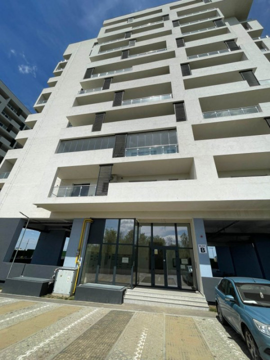 Apartament cu 3 camere,70 mp,etaj 2 in Sun Lake Residence