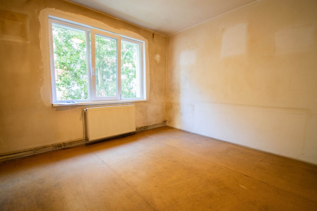 Apartament 3 camere,decomandat,76 mp,et 3,centrala,Aleea Hobița-Sos. Pantelimon