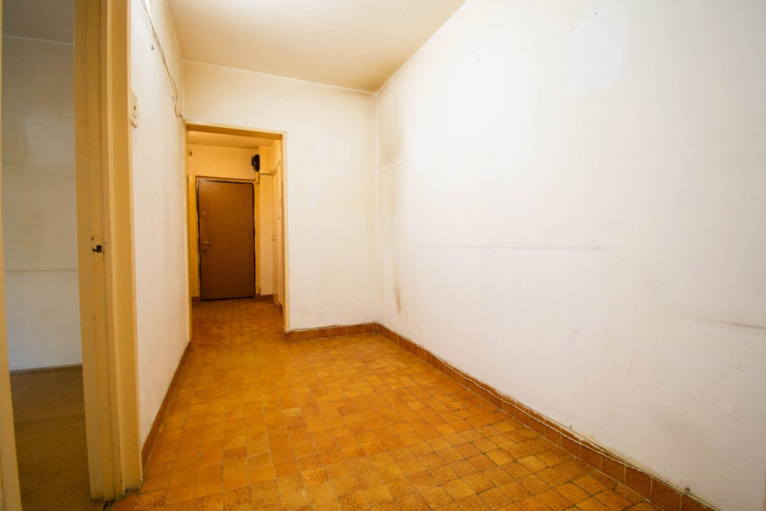 Apartament 3 camere,decomandat,76 mp,et 3,centrala,Aleea Hobița-Sos. Pantelimon