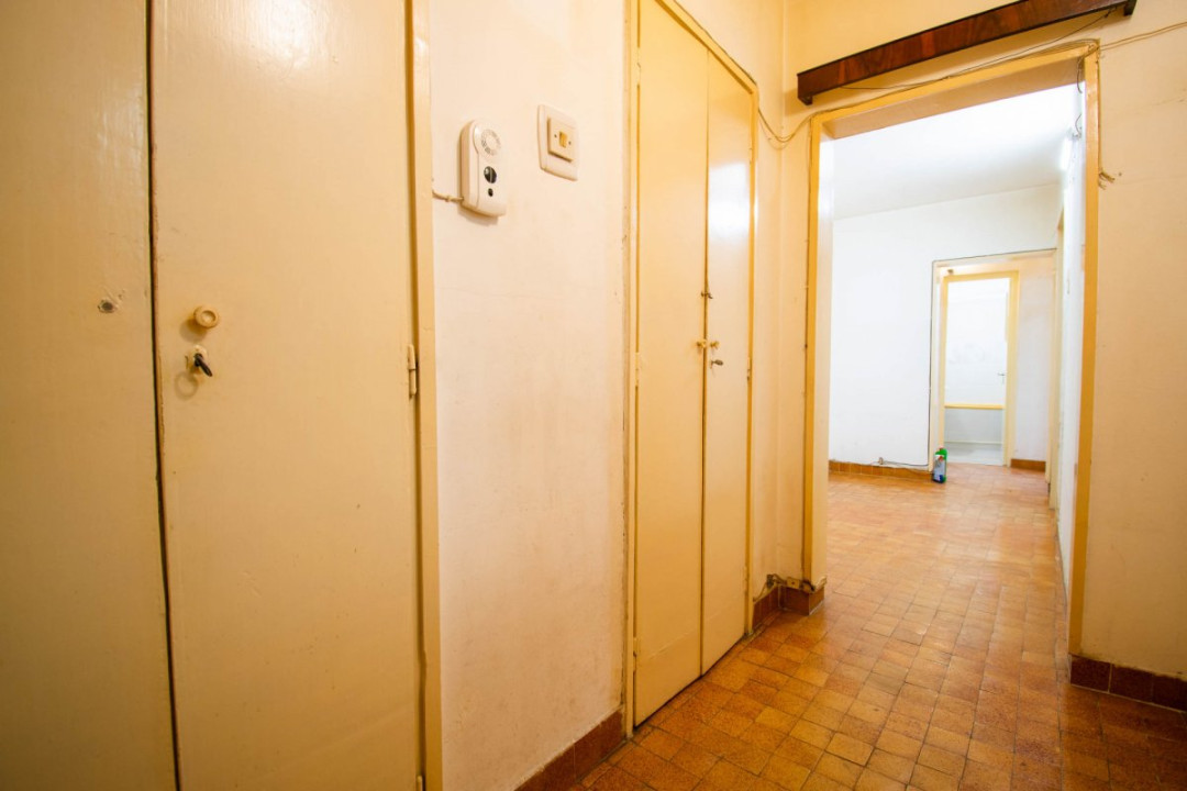 Apartament 3 camere,decomandat,76 mp,et 3,centrala,Aleea Hobița-Sos. Pantelimon