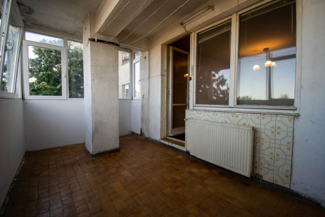 Apartament 3 camere,decomandat,76 mp,et 3,centrala,Aleea Hobița-Sos. Pantelimon