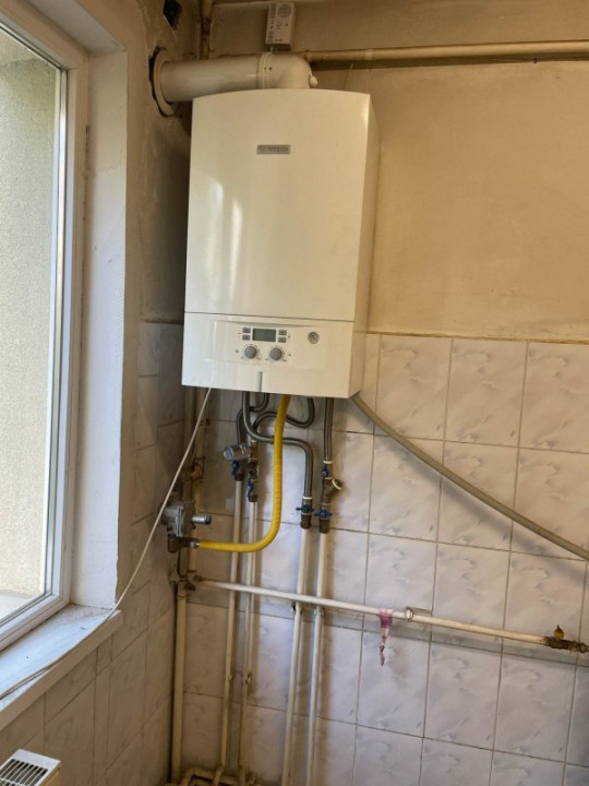 Apartament 3 camere,decomandat,76 mp,et 3,centrala,Aleea Hobița-Sos. Pantelimon