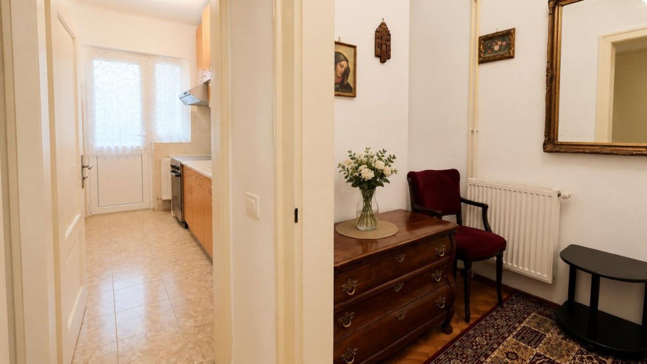 Cismigiu, intrarea Rigas, mobilat si utilat complet