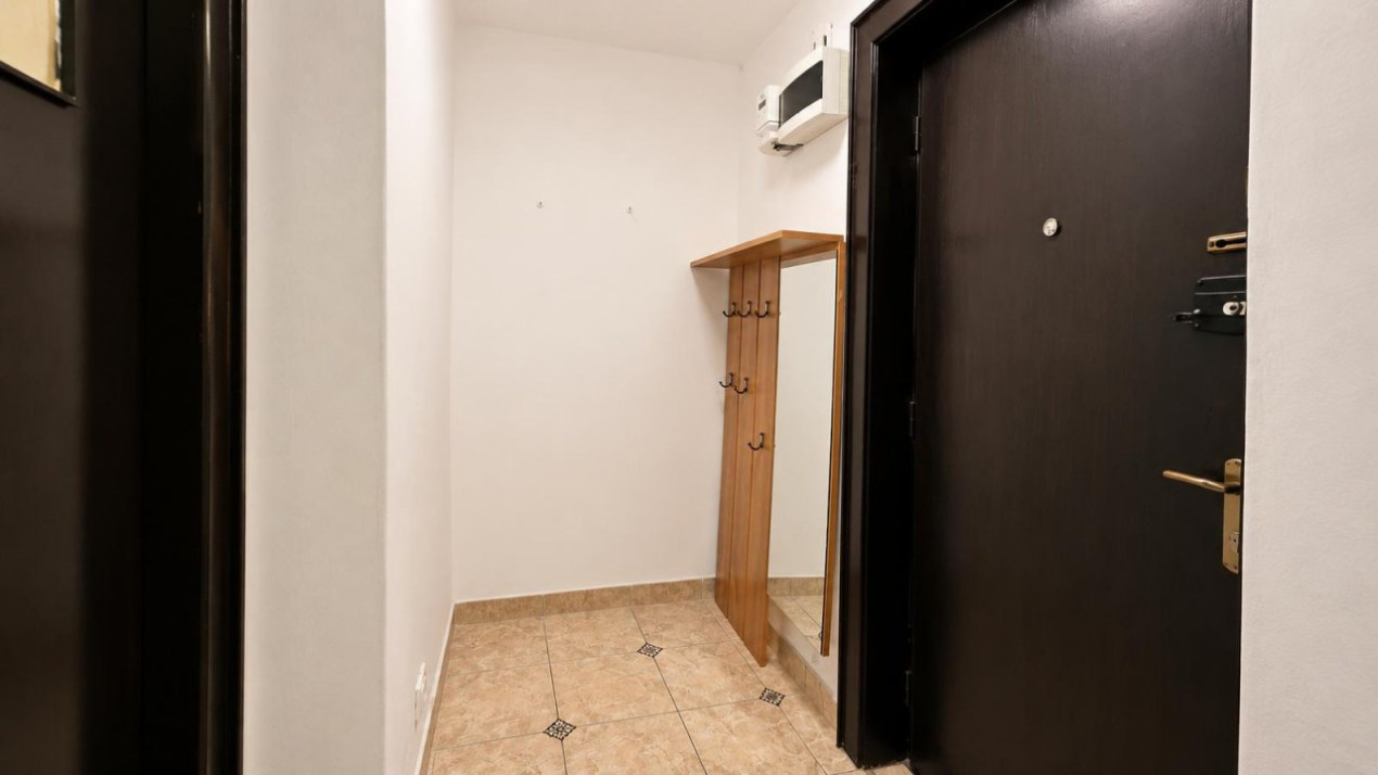 Cismigiu, intrarea Rigas, mobilat si utilat complet