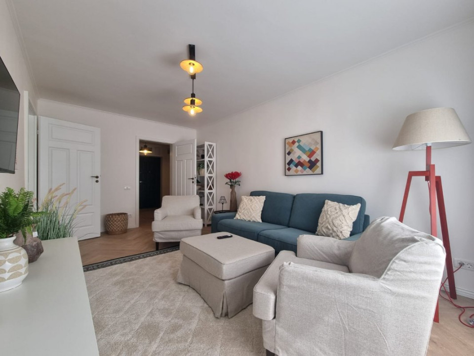 APARTAMENT 3 CAMERE DESIGN