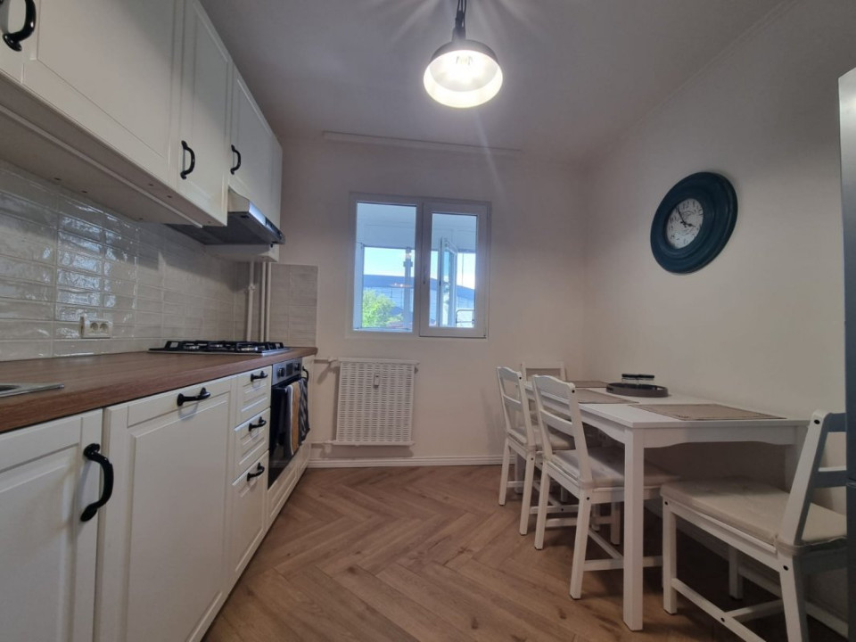 APARTAMENT 3 CAMERE DESIGN