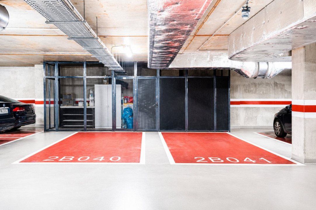 Apartament cu terasa cat o gradina, trei boxe si doua locuri de parcare subteran