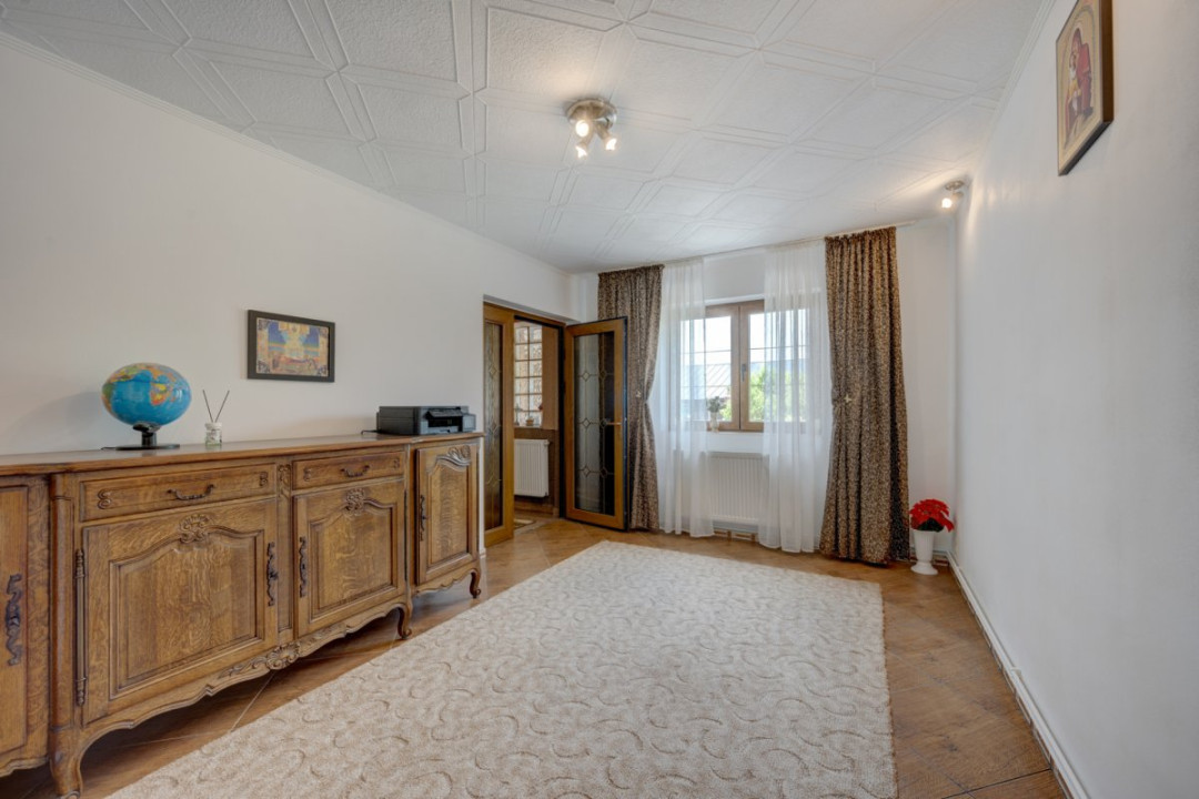 AFUMATI – CENTRAL, VILA 300 MP TOTAL, LOT 750 MP!