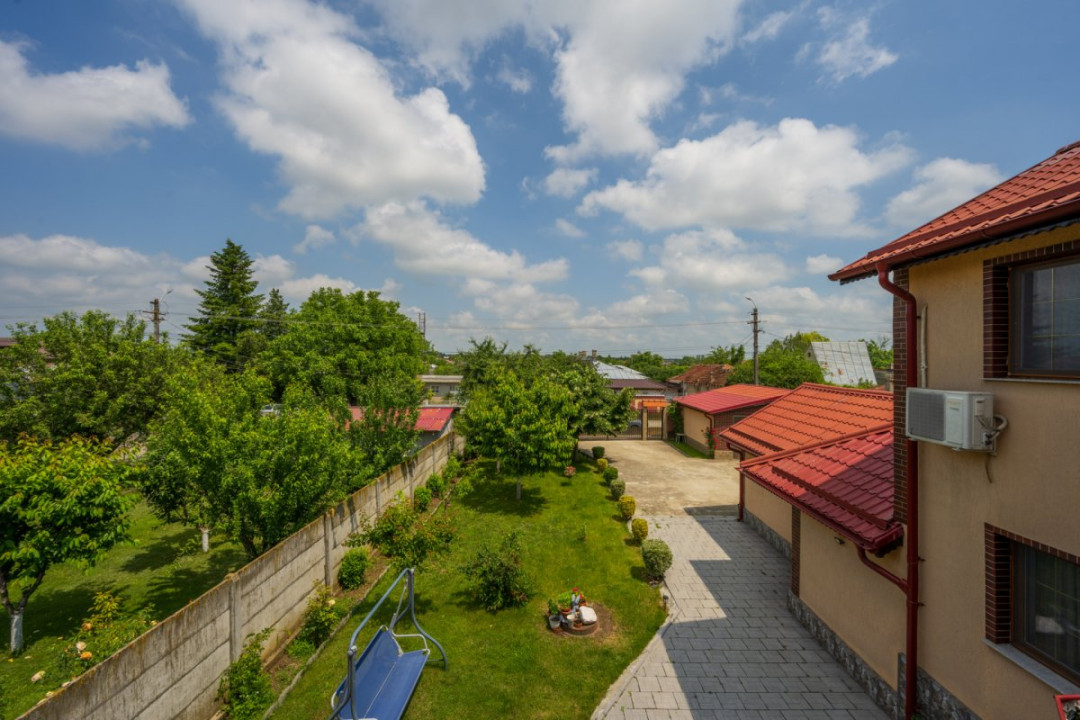 AFUMATI – CENTRAL, VILA 300 MP TOTAL, LOT 750 MP!