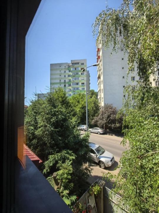 MAI mult decât un Apartament: 188 mp și CURTE în Domenii la 10 minute de Metrou