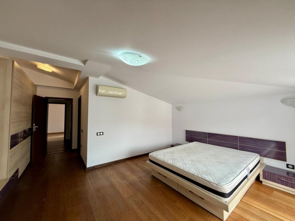 Penthouse Arcul de Triumf duplex et4+M