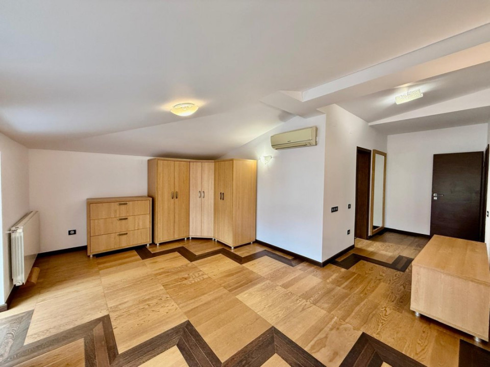 Penthouse Arcul de Triumf duplex et4+M