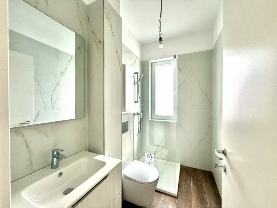 Penthouse,  cu terasa SUD