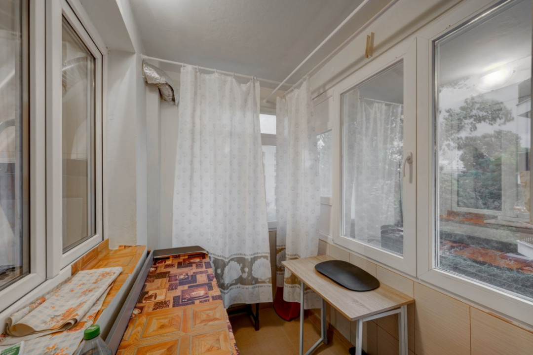 TITAN – AUCHAN, APARTAMENT 2 CAMERE, ETAJ 2, 45 MP TOTAL!