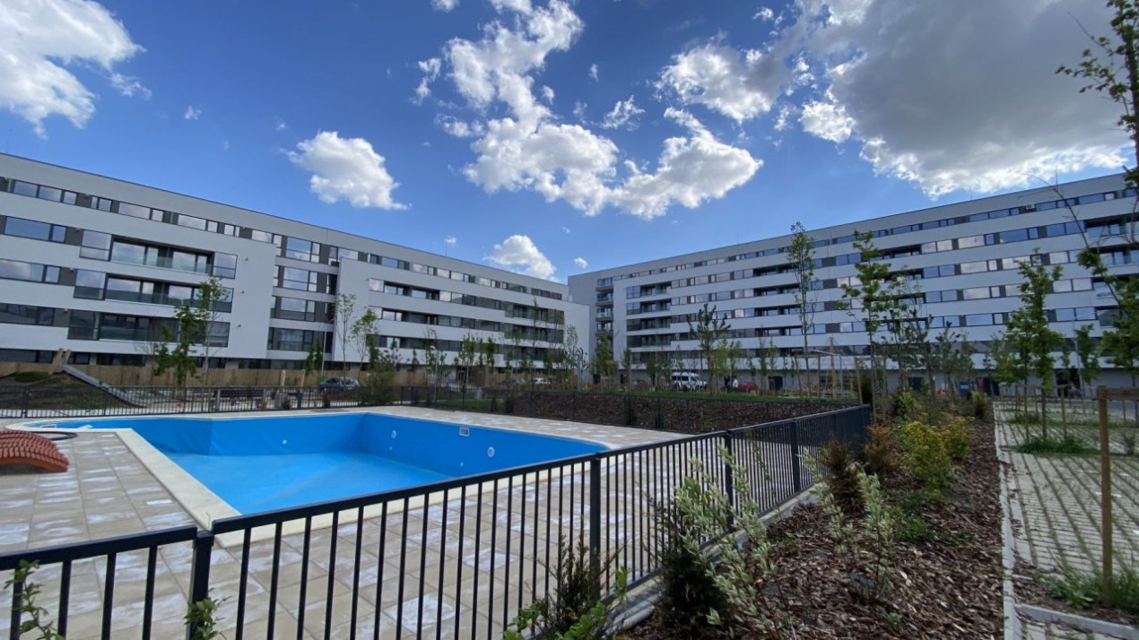 Atria Urban Resort apartament cu acces la piscina