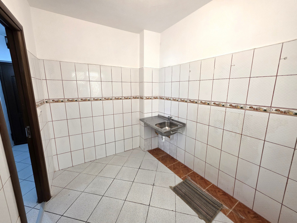 De vanzare 3 camere la Doamna Ghica, bloc reabilitat, decomandat