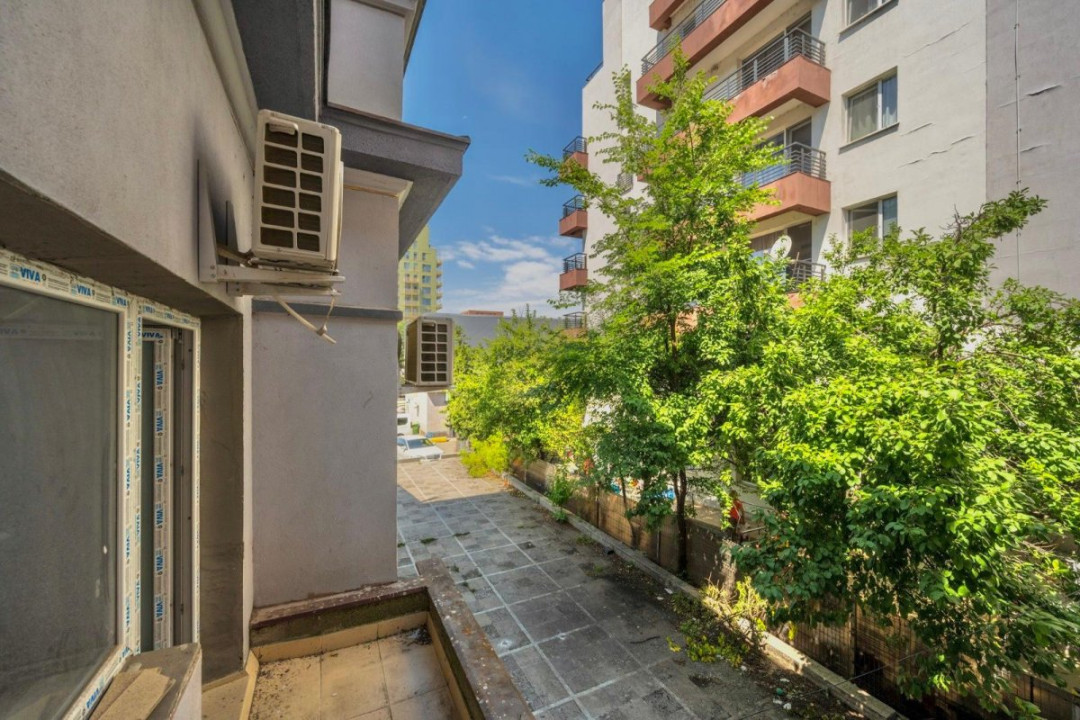 Spatiu birou | 4 camere | 96 mp | Bucurestii Noi 48