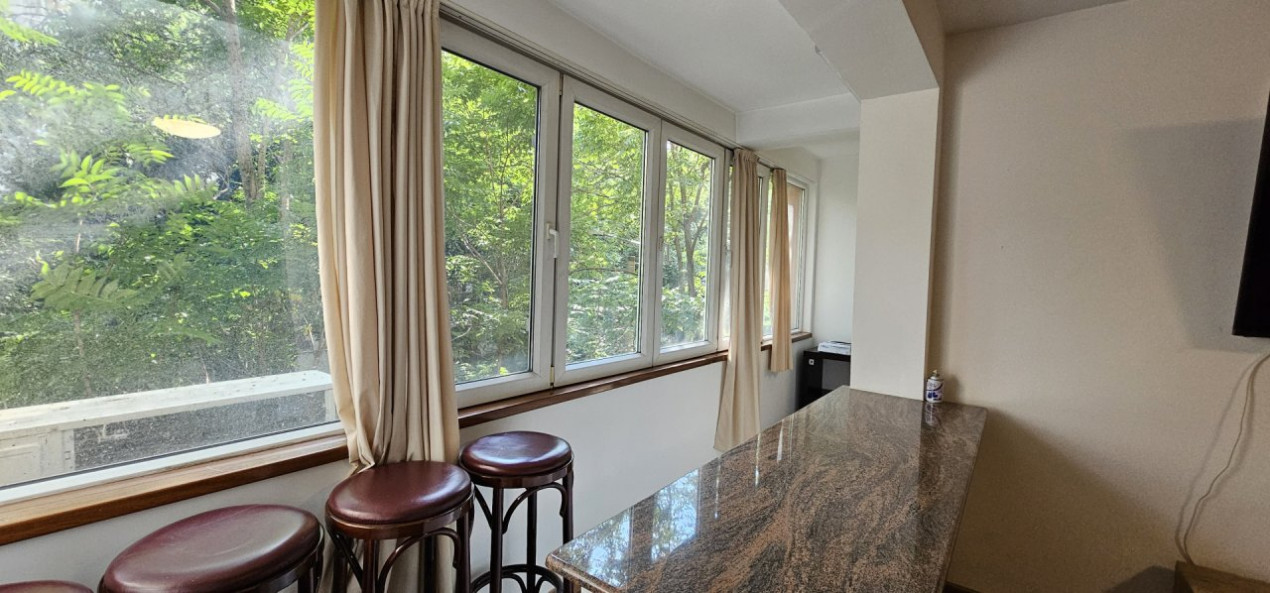 OBOR – APARTAMENT 3 CAMERE 70MP, ETAJ 2, LA CHEIE!