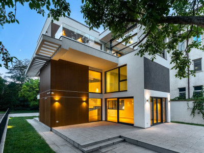 Vila individuala langa Lacul Baneasa | 6 camere, lift interior