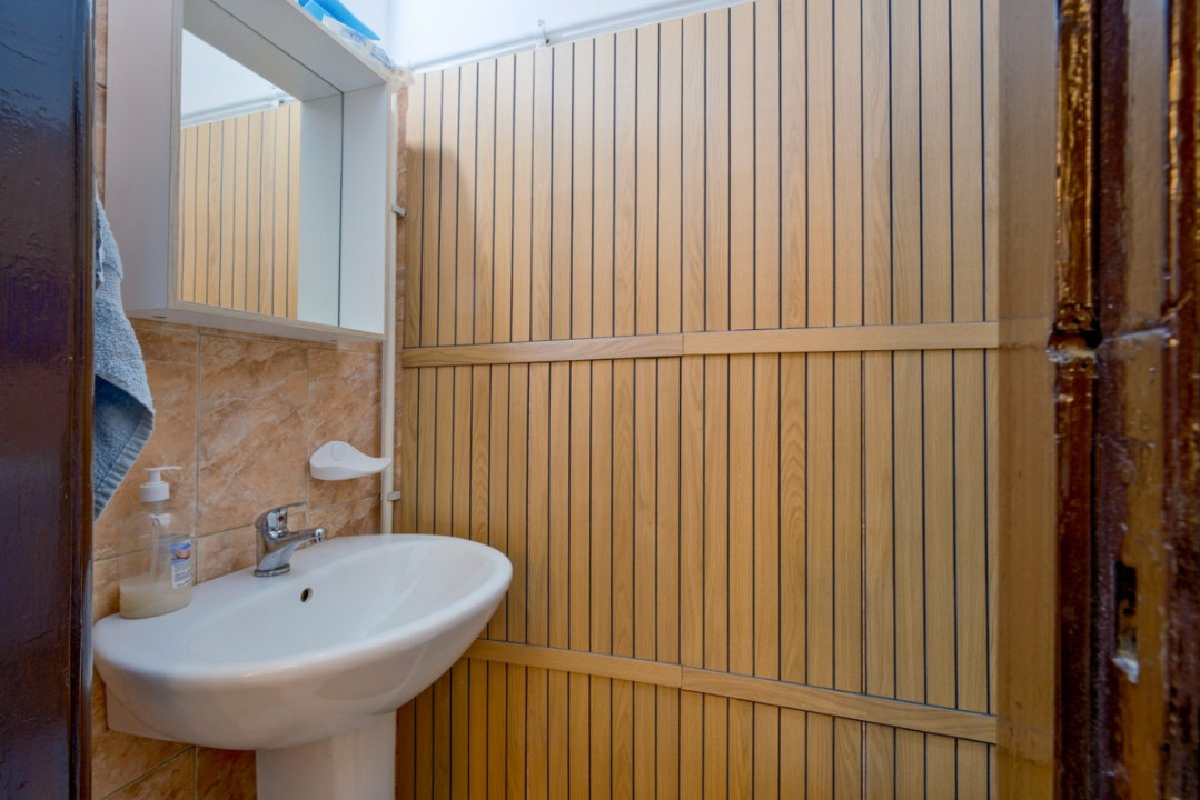Apartament bd Dacia - Polona - garaj si boxa - pt birouri sau locuinta