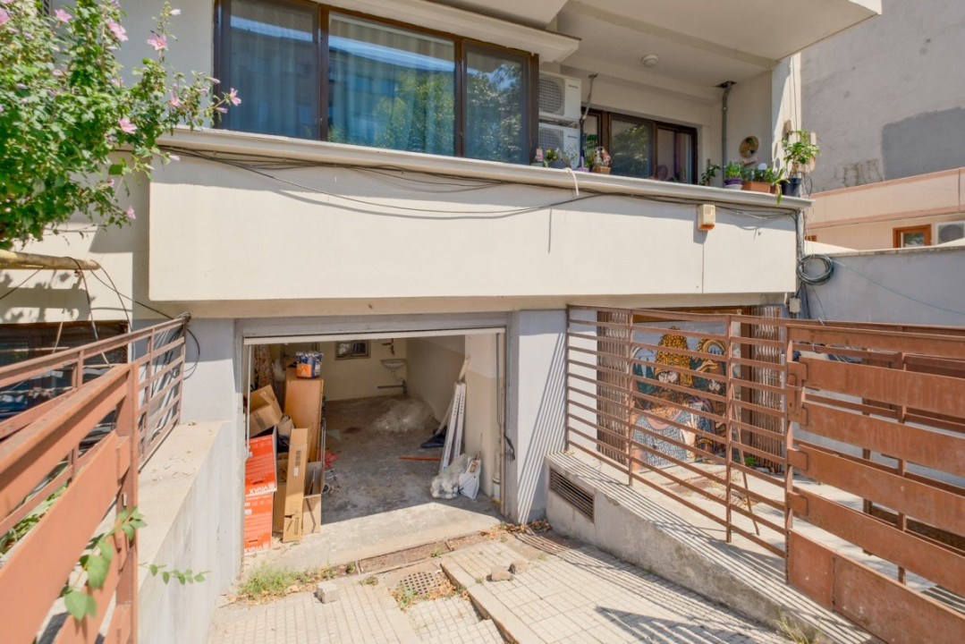 Apartament bd Dacia - Polona - garaj si boxa - pt birouri sau locuinta