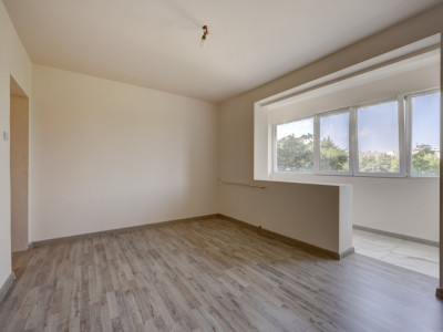 DRISTOR – BABA NOVAC, AP. 3 CAMERE 64 MP , ETAJ 4 DIN 10, 2 BALCOANE, RENOVAT!