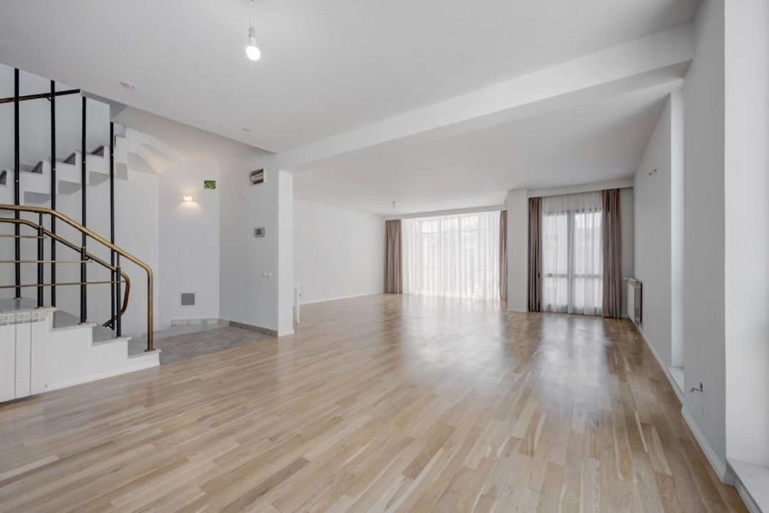 Duplex 4 camere Piata Dorobanti