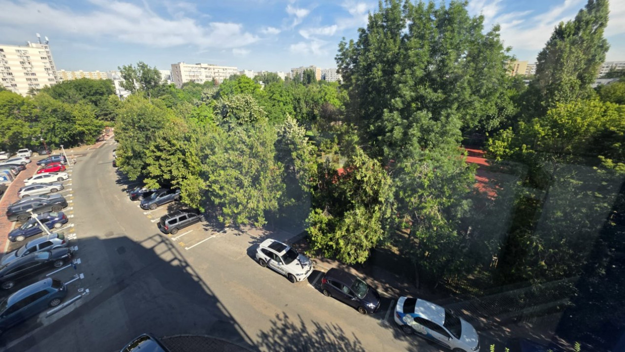 Spatiu de birouri de inchiriat- parcul Titan- policlinica Titan