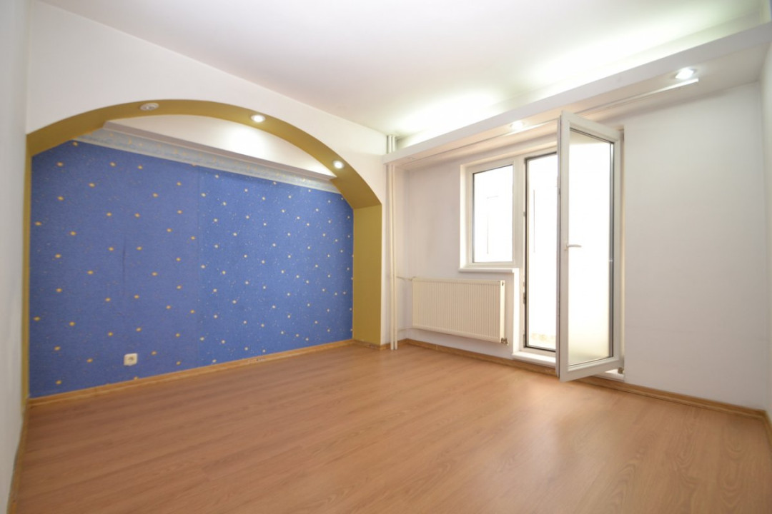 Inchiriere 5 camere 130mp PANDURI 
