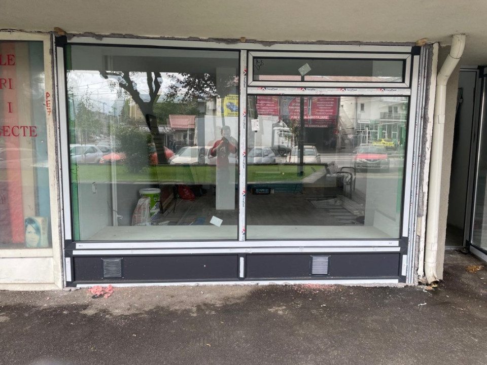 SPATIU Comercial Stradal 62 mp, chiriaș activ, venit garantat contractual