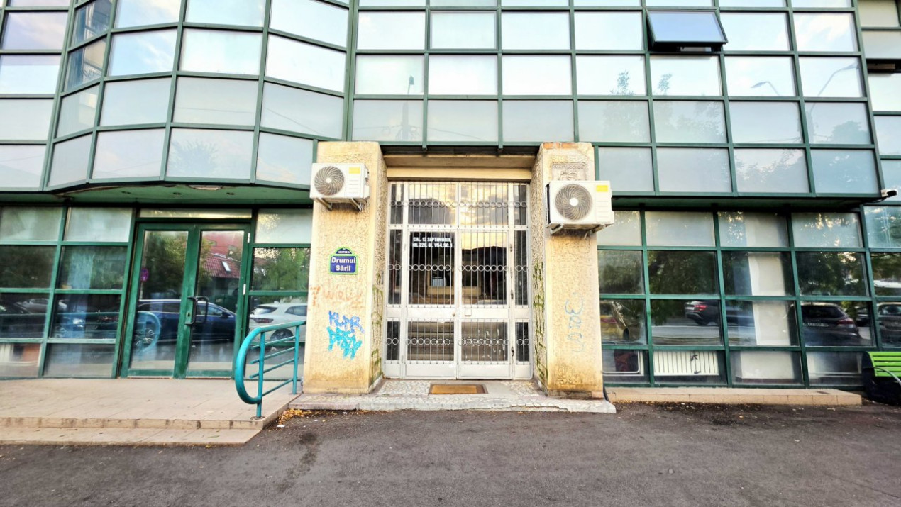 Garsoniera cu vedere la apus si acces rapid la declaratii fiscale