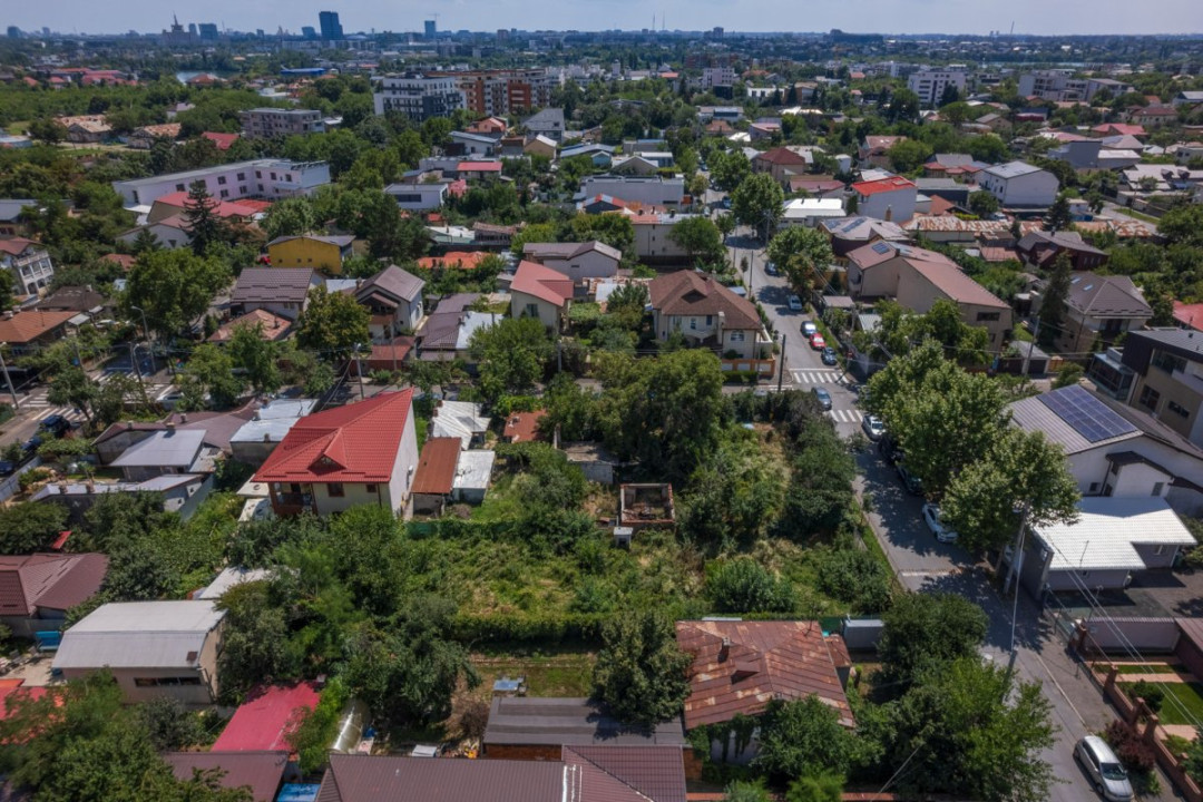 BANEASA - SISESTI, TEREN CONSTRUCTII 660 MP, DOUA FRONTURI!