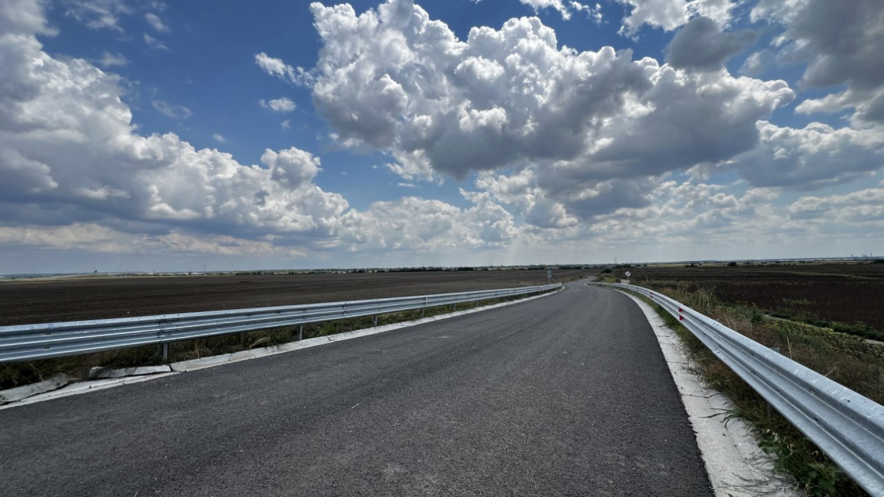 Oportunitate Unică: Teren 14 HA | Nod Strategic A0 - A3 - DN1