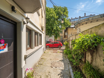 Universitate I 80 mp, parter I Fara risc seismic I Investiție cu câștig imediat 