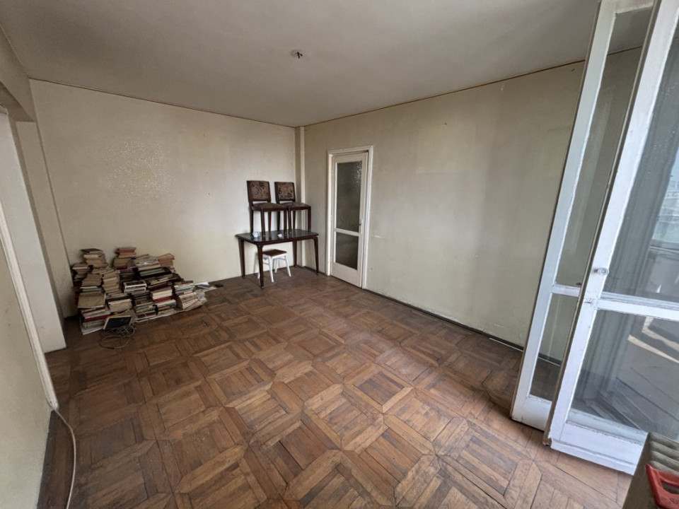 2 Camere vis-a-vis Gara de Nord - Bd. Dinicu Golescu