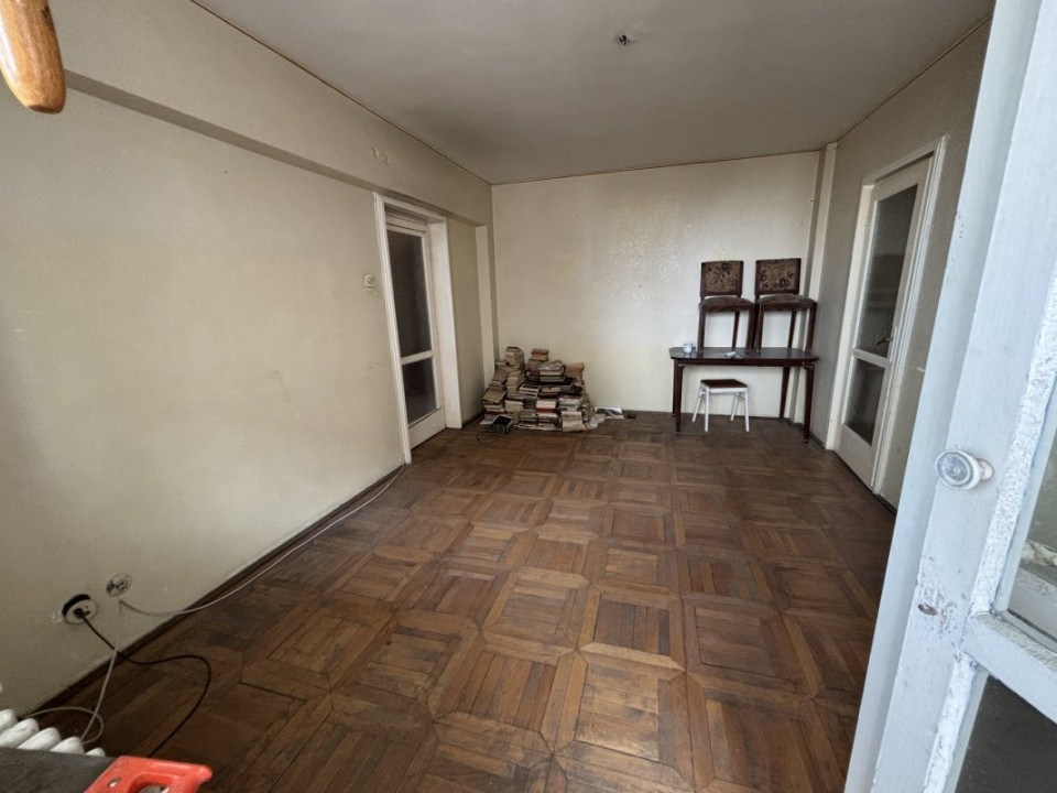 2 Camere vis-a-vis Gara de Nord - Bd. Dinicu Golescu