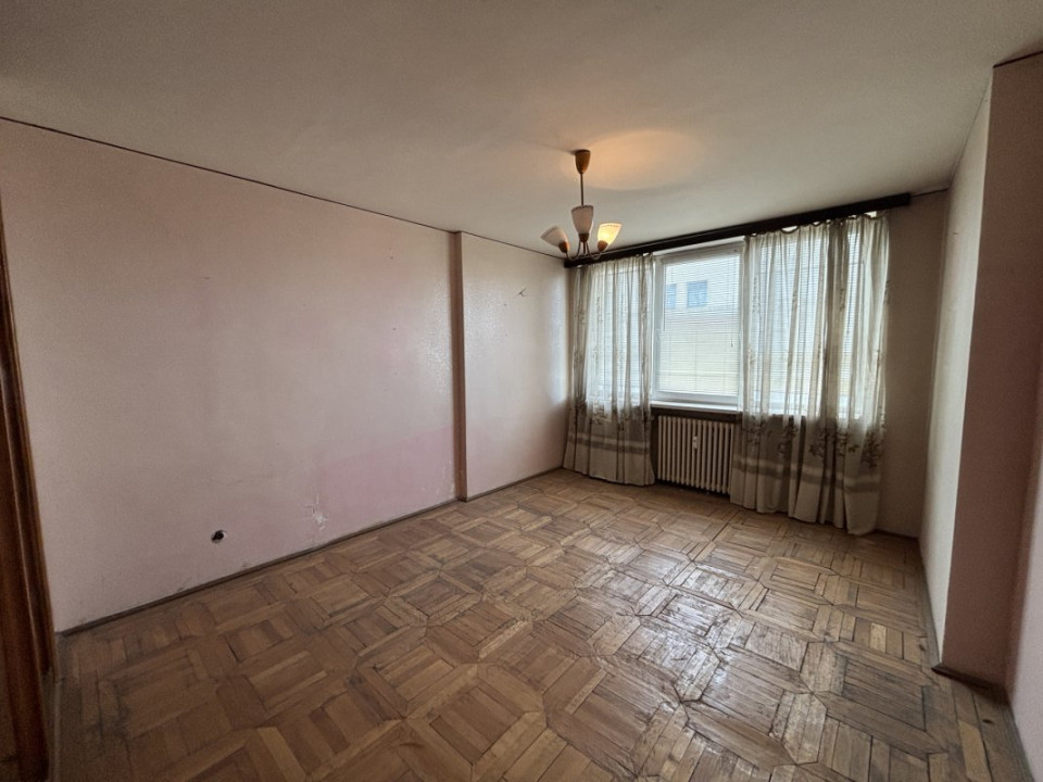 2 Camere vis-a-vis Gara de Nord - Bd. Dinicu Golescu