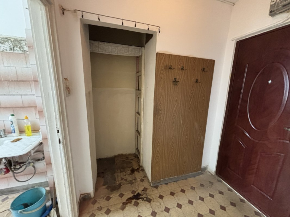 2 Camere vis-a-vis Gara de Nord - Bd. Dinicu Golescu