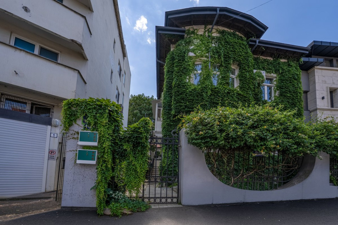 COTROCENI-GIULINI, STUDIO LA CHEIE, 33 MP, PLATA IN RATE!
