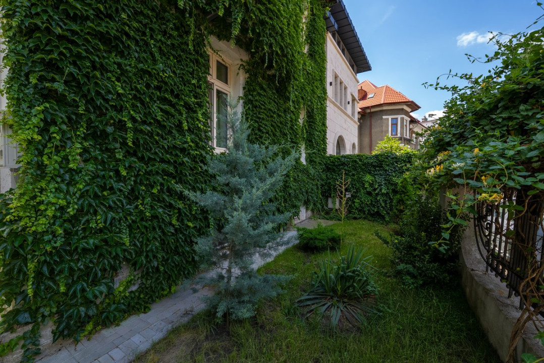 COTROCENI-GIULINI, STUDIO LA CHEIE, 33 MP, PLATA IN RATE!