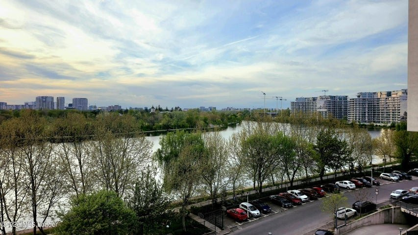 Apartament 2 camere cu vedere la lac in GranVia LakeView