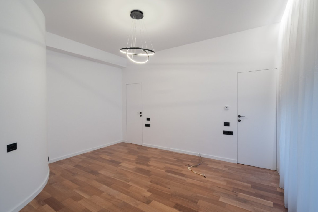Siguranta si confort in Iancu Nicolae! Vila cu 5 camere, renovata 2026!