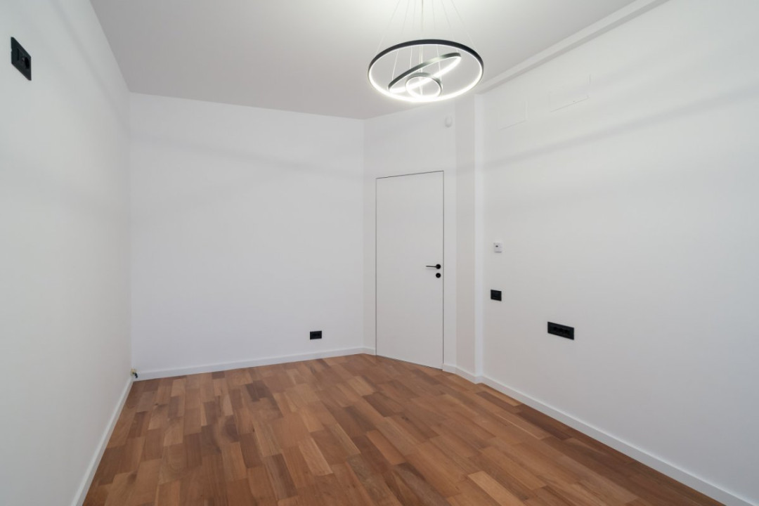 Siguranta si confort in Iancu Nicolae! Vila cu 5 camere, renovata 2026!