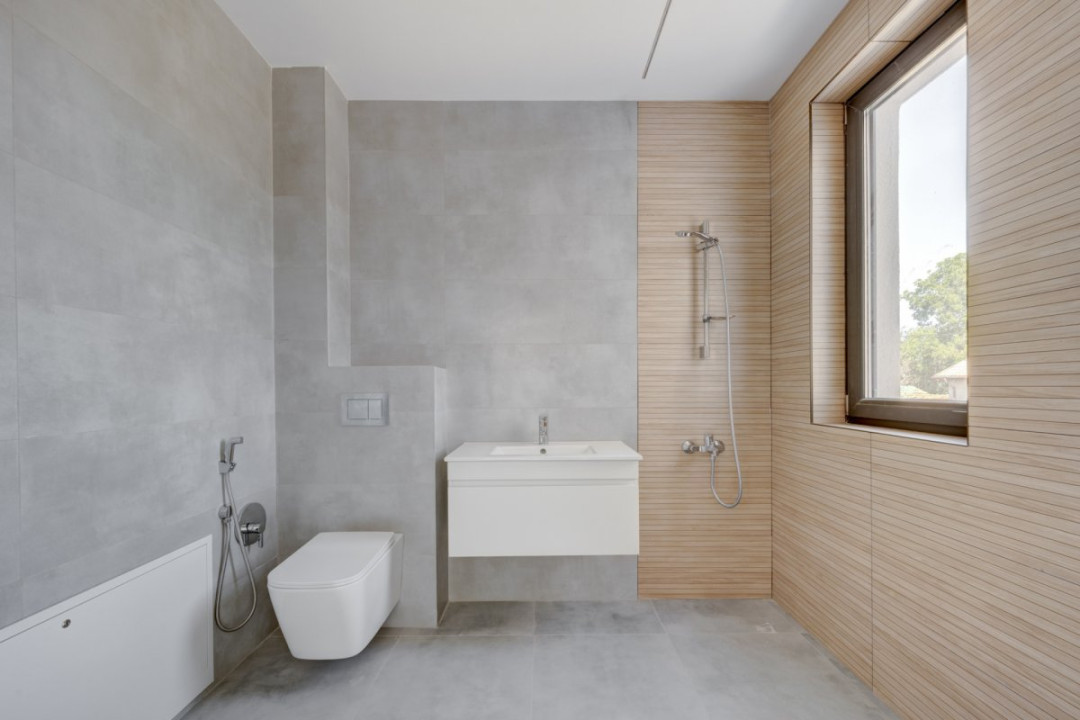 Casa individuala | 6 camere | Lot 300mp | Libertatii 22 | Tunari