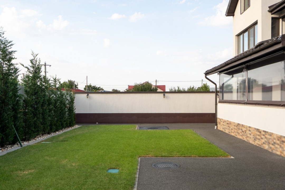Casă premium de vânzare în Adunații Copăceni – 326 mp utili, 492 mp teren, garaj