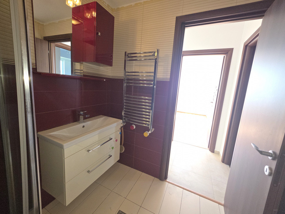 De vanzare apt 3 camere, spatios si luminos, in Prelungirea Ghencea 285