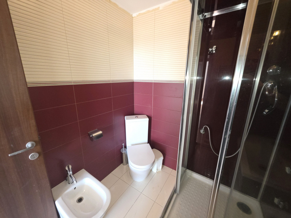 De vanzare apt 3 camere, spatios si luminos, in Prelungirea Ghencea 285